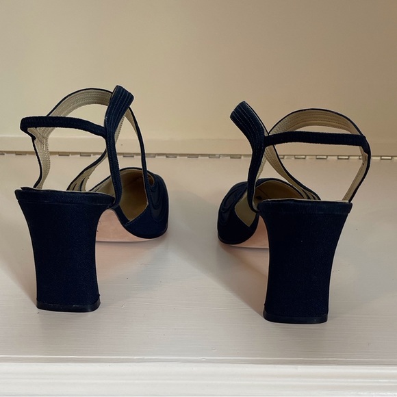 Ann Marino navy heels - Picture 6 of 6